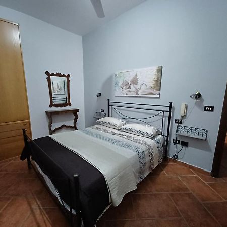 Casa Di Roberta Hotel Lecce Luaran gambar